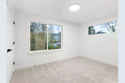 11067 SW 61st Ave #5, Portland, OR 97219 - Photo 10