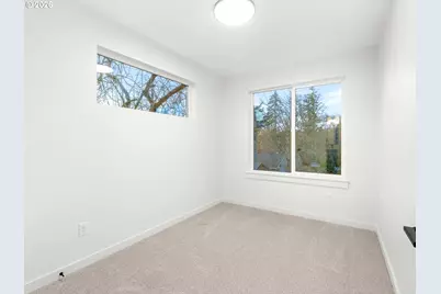 11067 SW 61st Ave #5, Portland, OR 97219 - Photo 8