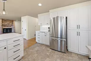 2536 15th St, Springfield, OR 97477 - Photo 12