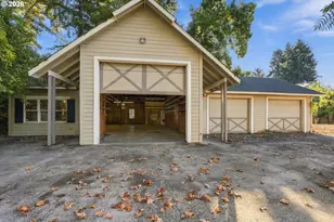 1610 Cal Young Rd, Eugene, OR 97401 - Photo 42