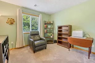 42047 Eddy Point Ln, Astoria, OR 97103 - Photo 32