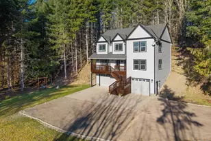335 Hillsdale Dr, Woodland, WA 98674 - Photo 2