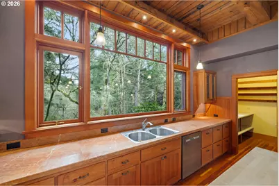 4040 Southpointe Dr, Eugene, OR 97405 - Photo 10