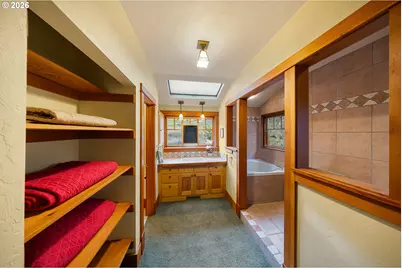 4040 Southpointe Dr, Eugene, OR 97405 - Photo 20