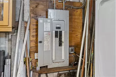 15701 S Springwater Rd, Oregon City, OR 97045 - Photo 6