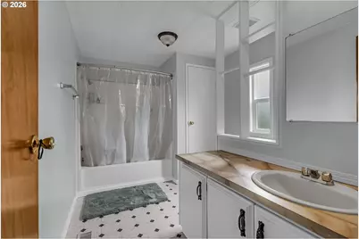 841 SW Liberty Bell Dr, Beaverton, OR 97006 - Photo 18