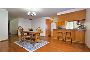841 12th St, Lafayette, OR 97127 - Photo 16