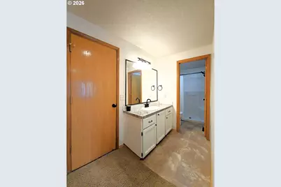 841 12th St, Lafayette, OR 97127 - Photo 24