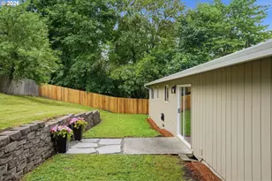 511 W 3rd St, La Center, WA 98629 - Photo 32