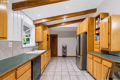1749 NE Orchard Ave, McMinnville, OR 97128 - Photo 14
