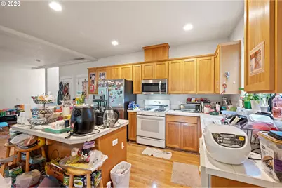 19230 SW Rosedale Ct, Beaverton, OR 97007 - Photo 12