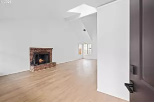 5346 NW Deerfield Way, Portland, OR 97229 - Photo 4