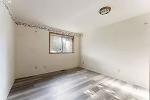 435 Gentle Ave E, Monmouth, OR 97361 - Photo 8