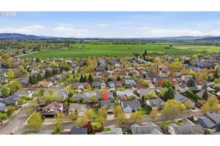 2340 SW Howard Dr, McMinnville, OR 97128 - Photo 26