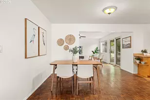 1860 SW Wynwood Ave, Portland, OR 97225 - Photo 10
