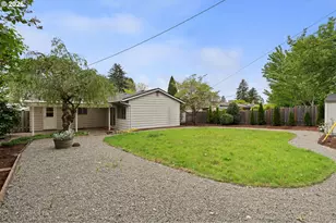 1860 SW Wynwood Ave, Portland, OR 97225 - Photo 34