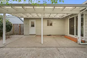 1860 SW Wynwood Ave, Portland, OR 97225 - Photo 32