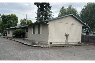 12835 SE Foster Rd, Portland, OR 97236 - Photo 2