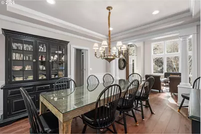 7717 NW Blue Pointe Ln, Portland, OR 97229 - Photo 12