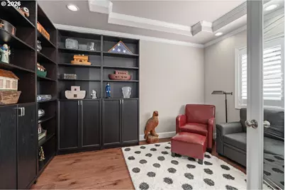 7717 NW Blue Pointe Ln, Portland, OR 97229 - Photo 10