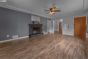 11520 SE Bush St, Portland, OR 97266 - Photo 4