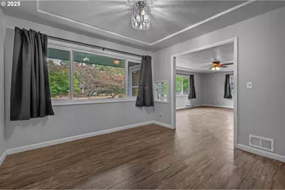 11520 SE Bush St, Portland, OR 97266 - Photo 6