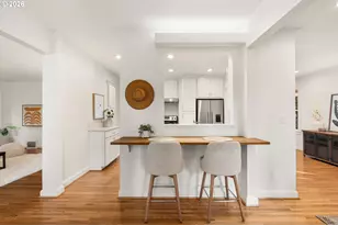 381 S Palatine Hill Rd, Portland, OR 97219 - Photo 14