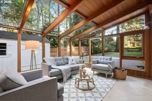 381 S Palatine Hill Rd, Portland, OR 97219 - Photo 20