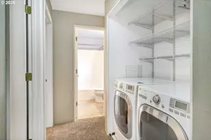 1640 Village Park Pl, West Linn, OR 97068 - Photo 16