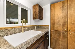 13115 SE Foster Rd, Portland, OR 97236 - Photo 34