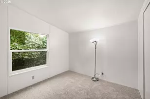13115 SE Foster Rd, Portland, OR 97236 - Photo 14