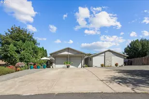 555 Hartke Loop, Oregon City, OR 97045 - Photo 1