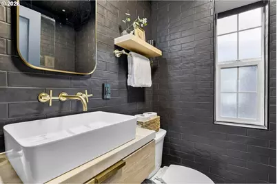 2613 NW Raleigh St #21, Portland, OR 97210 - Photo 24