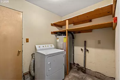 520 E 33rd Ave, Eugene, OR 97405 - Photo 24