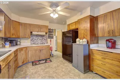 23570 Beaver Falls Rd, Clatskanie, OR 97016 - Photo 12