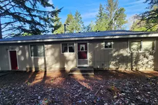 205 18th St, Port Orford, OR 97465 - Photo 2