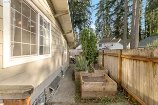 5262 Rosewood St, Lake Oswego, OR 97035 - Photo 42