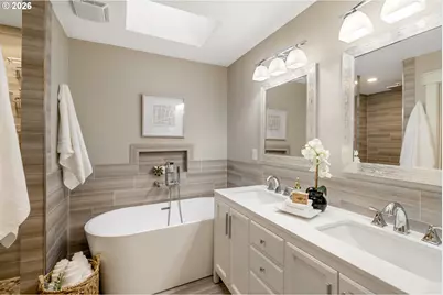 5262 Rosewood St, Lake Oswego, OR 97035 - Photo 28