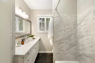 5262 Rosewood St, Lake Oswego, OR 97035 - Photo 32