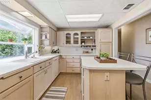 2965 Olive St, Eugene, OR 97405 - Photo 10