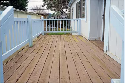 116 SE 8th St #21, Troutdale, OR 97060 - Photo 4