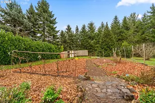 31725 Lynx Hollow Rd, Creswell, OR 97426 - Photo 38