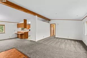 31725 Lynx Hollow Rd, Creswell, OR 97426 - Photo 10