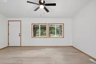 7353 5th St, Turner, OR 97392 - Photo 6
