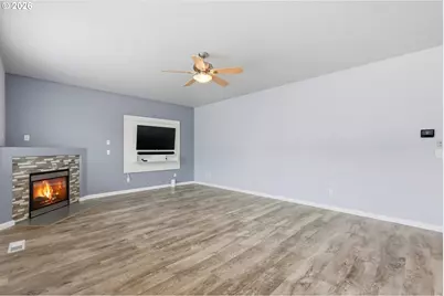 804 N 26th Ave, Cornelius, OR 97113 - Photo 6