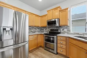 804 N 26th Ave, Cornelius, OR 97113 - Photo 14