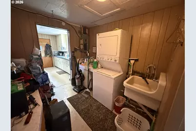 140 Poplar St, Powers, OR 97466 - Photo 40