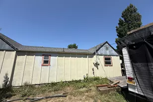 140 Poplar St, Powers, OR 97466 - Photo 10