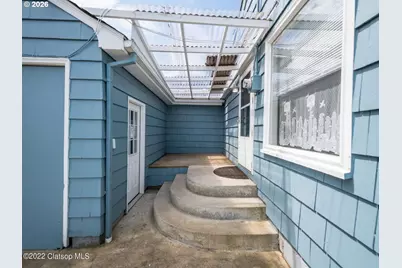 135 SW 2nd St, Warrenton, OR 97146 - Photo 14