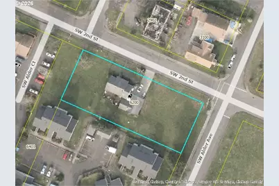 135 SW 2nd St, Warrenton, OR 97146 - Photo 2